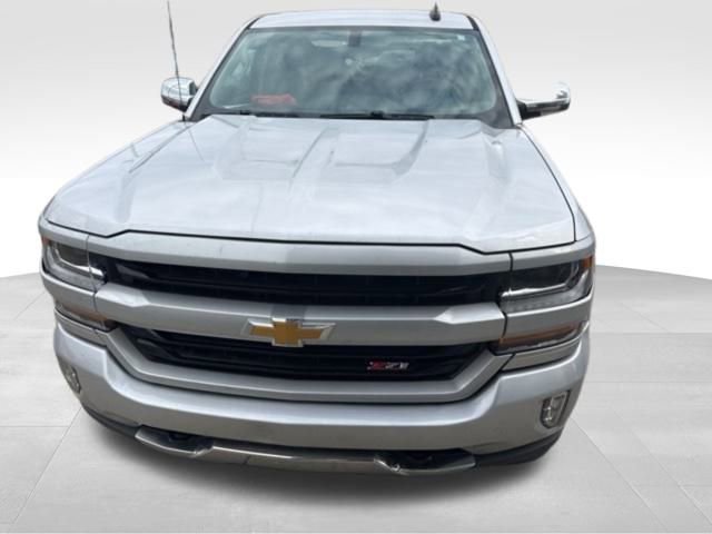 Used 2018 Chevrolet Silverado 1500 LT w/ All Star Edition image 2