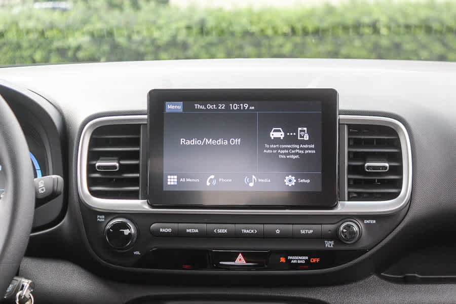 Certified 2026 Hyundai Venue SE FWD image 18