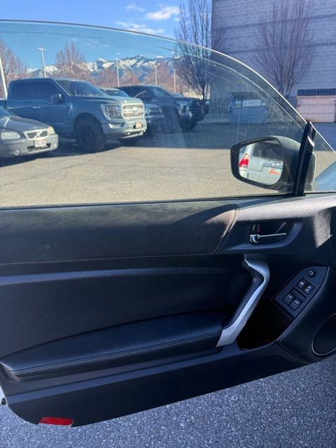 Used 2017 Toyota 86 image 13