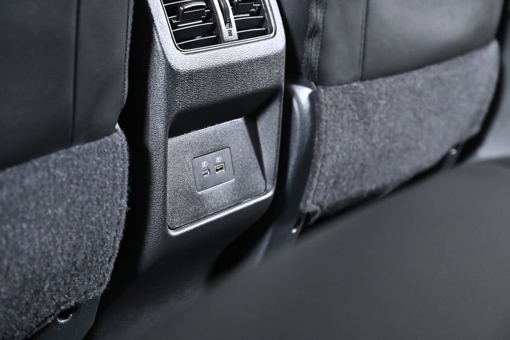 Used 2022 Nissan Rogue SV w/ SV Premium Package image 30