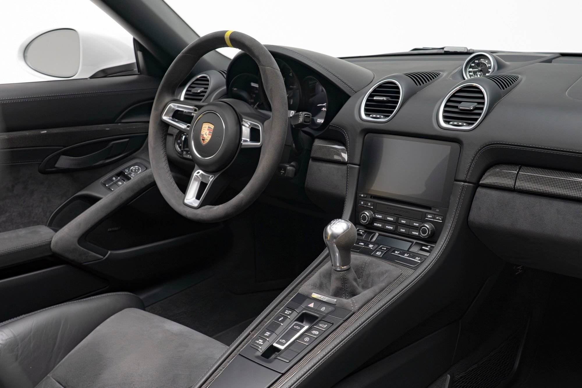 Used 2020 Porsche 718 Boxster Spyder RWD image 41