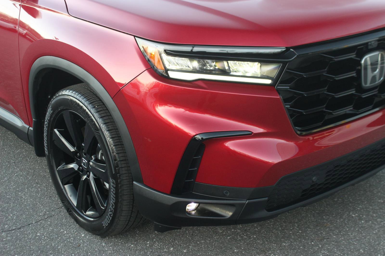 Used 2025 Honda Pilot Black Edition image 9