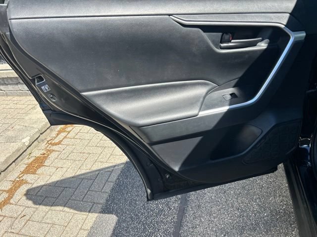 Used 2020 Toyota RAV4 LE w/ All Weather Liner Package AWD/4WD image 12