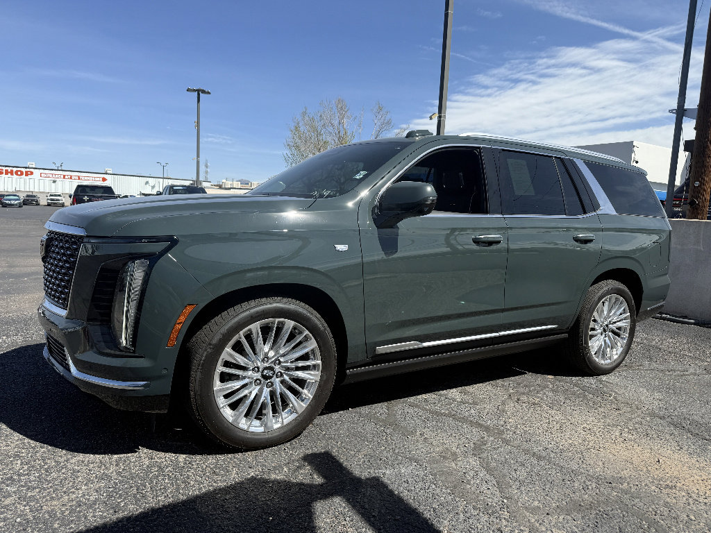 Used 2025 Cadillac Escalade Premium Luxury w/ Touring Package AWD/4WD image 9