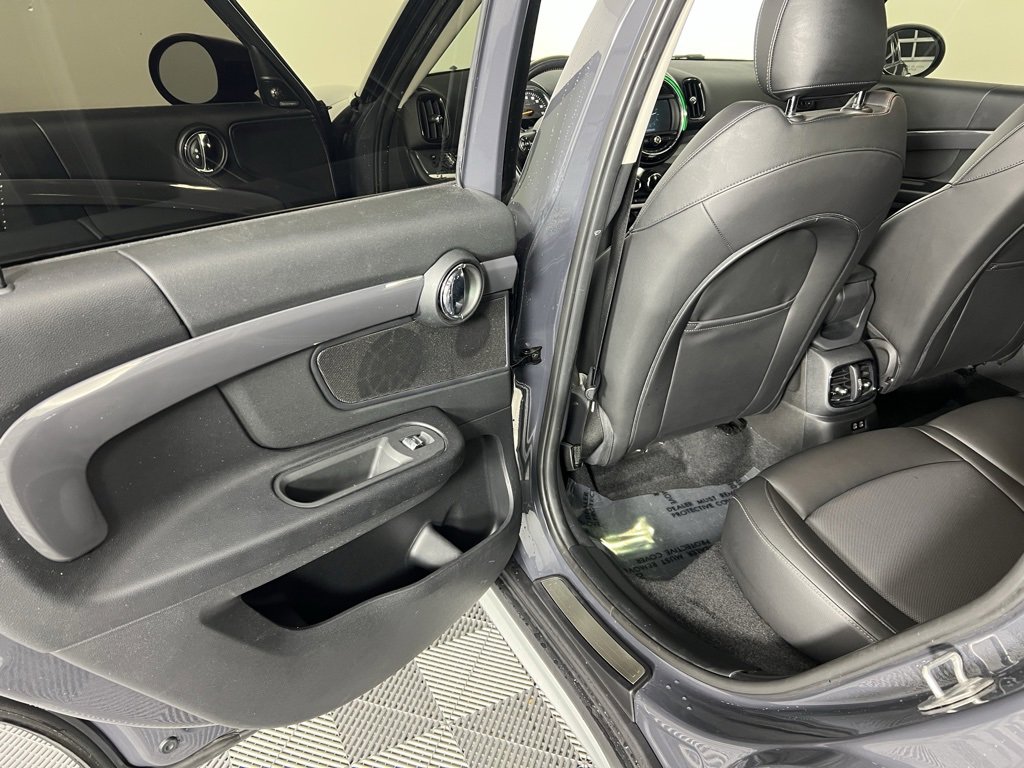 Used 2020 MINI Cooper Countryman S w/ Storage Package image 23