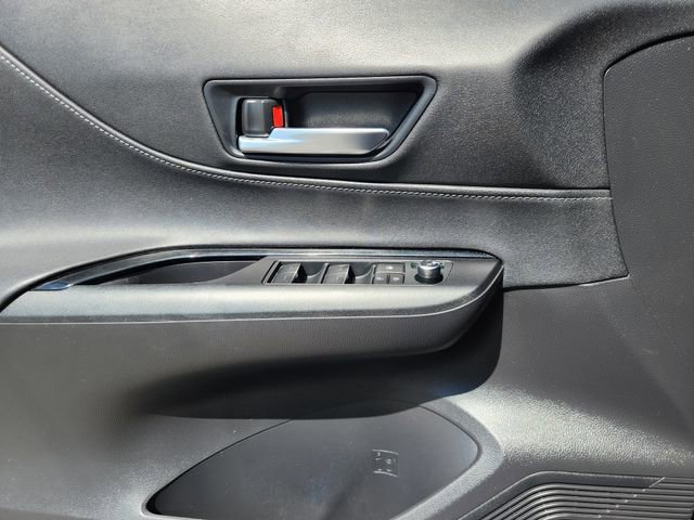 Certified 2024 Toyota Venza LE image 21