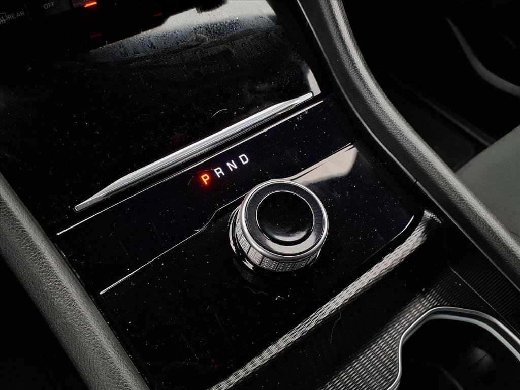 Used 2024 Jeep Grand Cherokee Laredo image 7