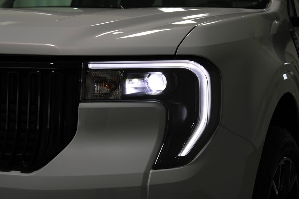 New 2026 Ford Maverick Lobo image 49