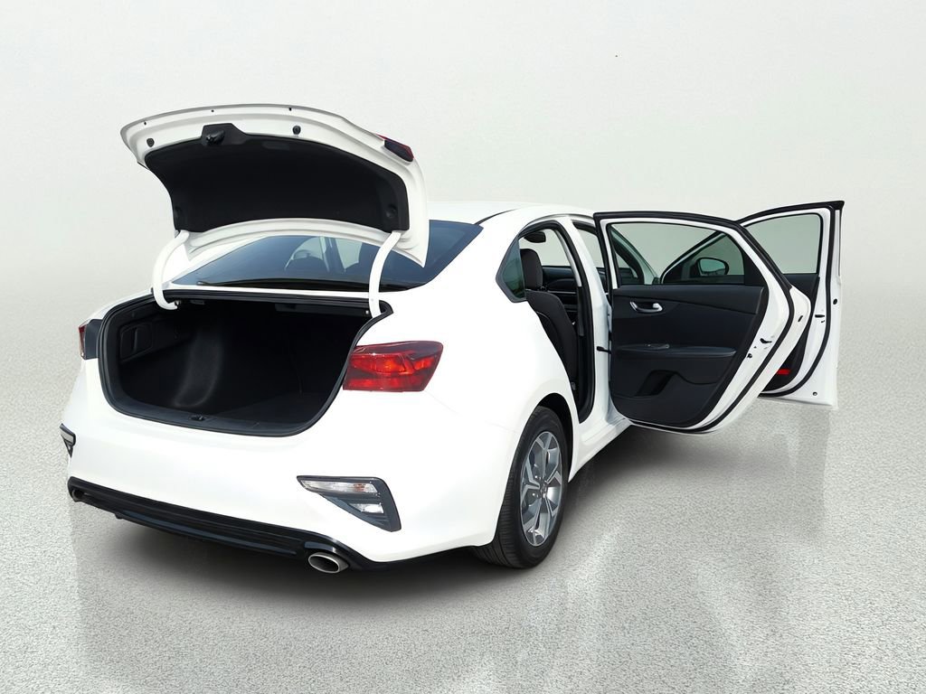 Used 2021 Kia Forte LXS FWD image 15
