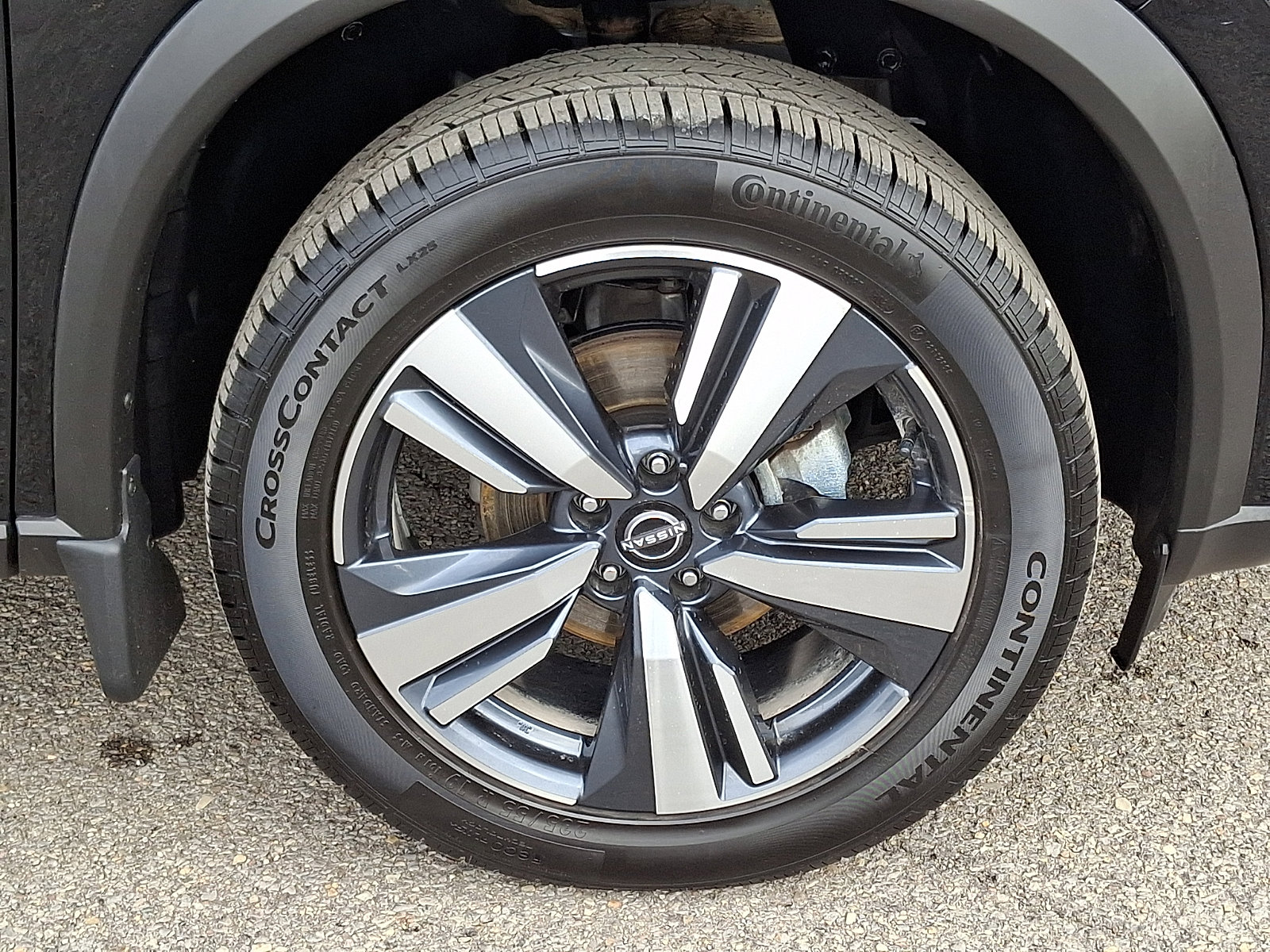 Used 2023 Nissan Rogue Platinum w/ Platinum Premium Package image 8