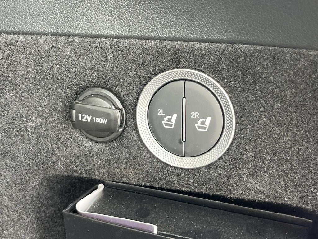 Used 2025 Genesis GV80 2.5T Standard AWD/4WD image 22