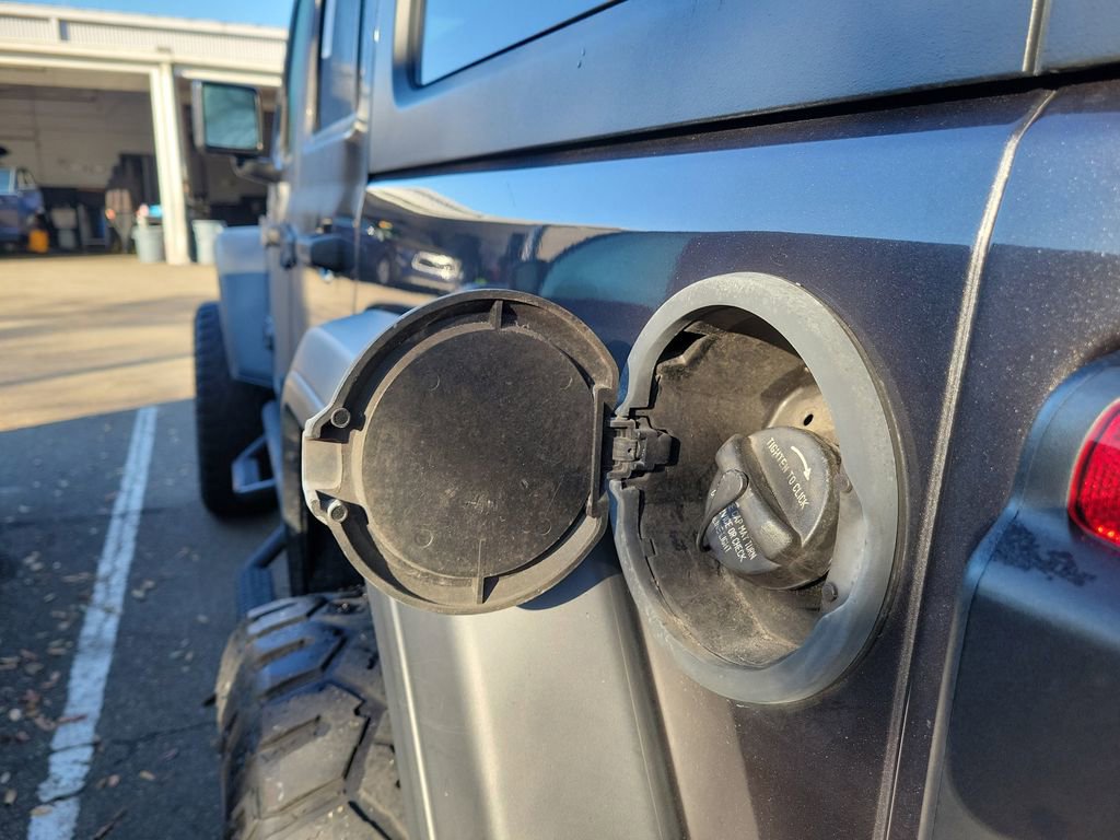 Used 2020 Jeep Wrangler Unlimited Freedom Edition image 20