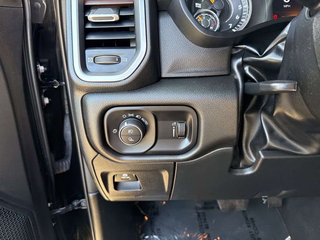 Certified 2022 RAM 1500 Big Horn AWD/4WD image 17