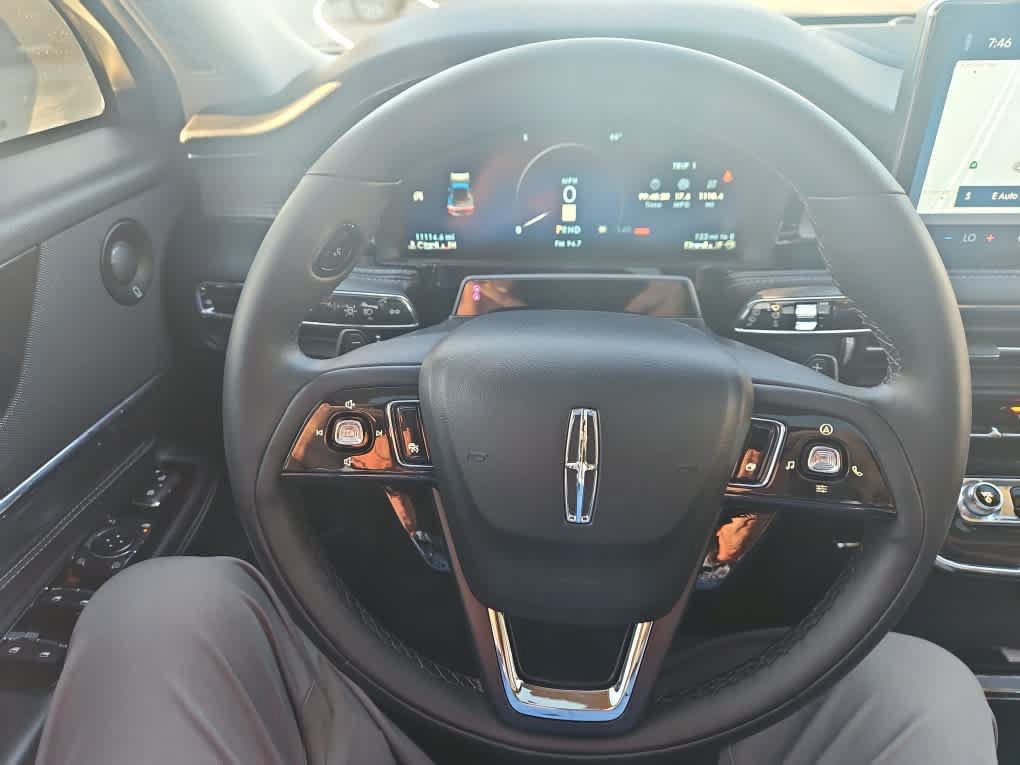 Used 2023 Lincoln Corsair FWD w/ Equipment Group 102A image 15