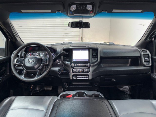 Used 2022 RAM 3500 Tradesman w/ Chrome Appearance Group AWD/4WD image 13