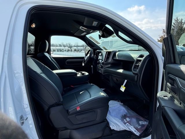 New 2026 RAM 5500 Tradesman w/ Chrome Appearance Group image 25