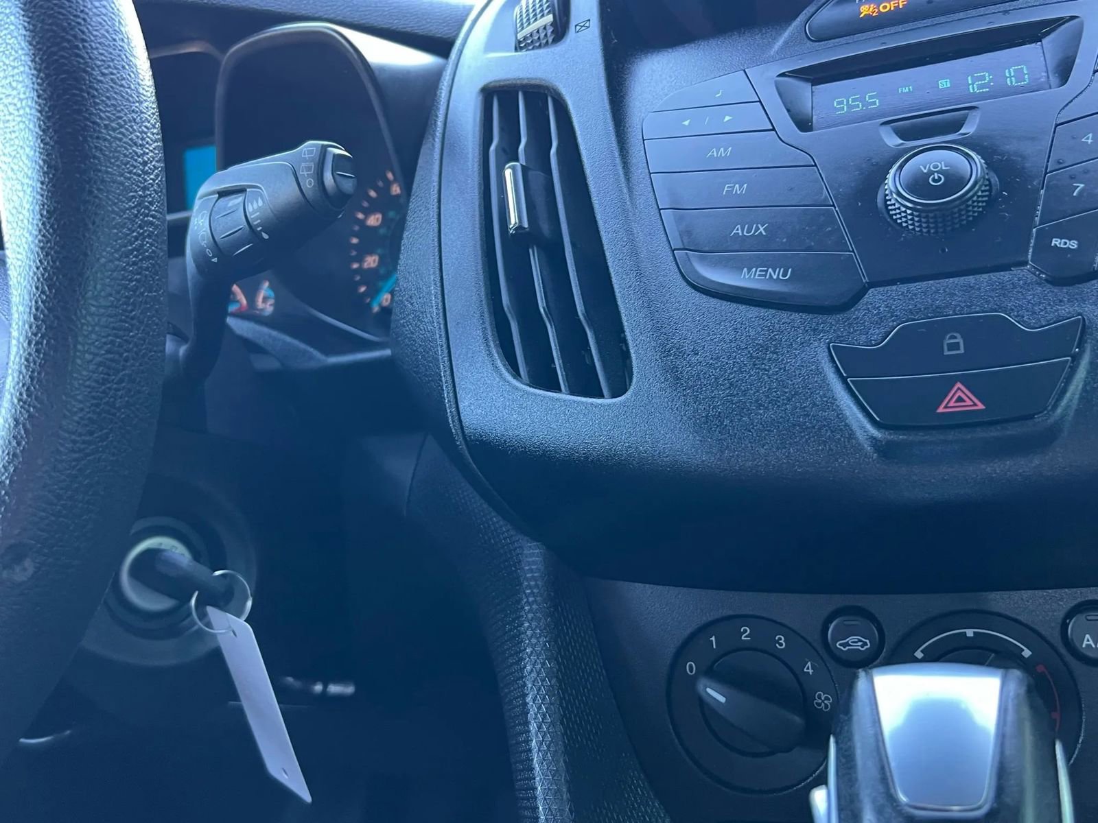 Used 2018 Ford Transit Connect XL image 18