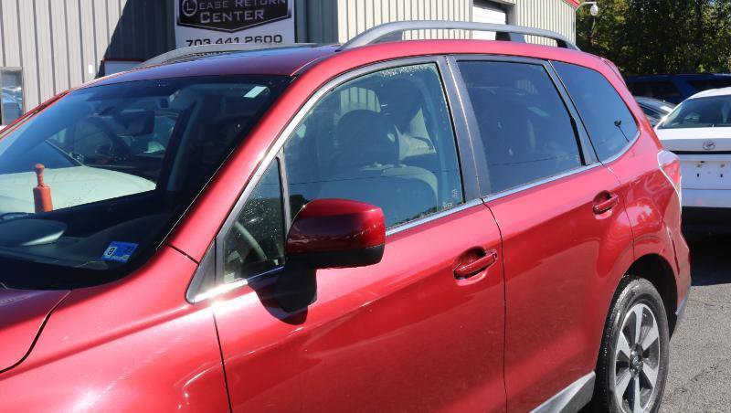 Used 2017 Subaru Forester 2.5i Limited AWD/4WD image 4