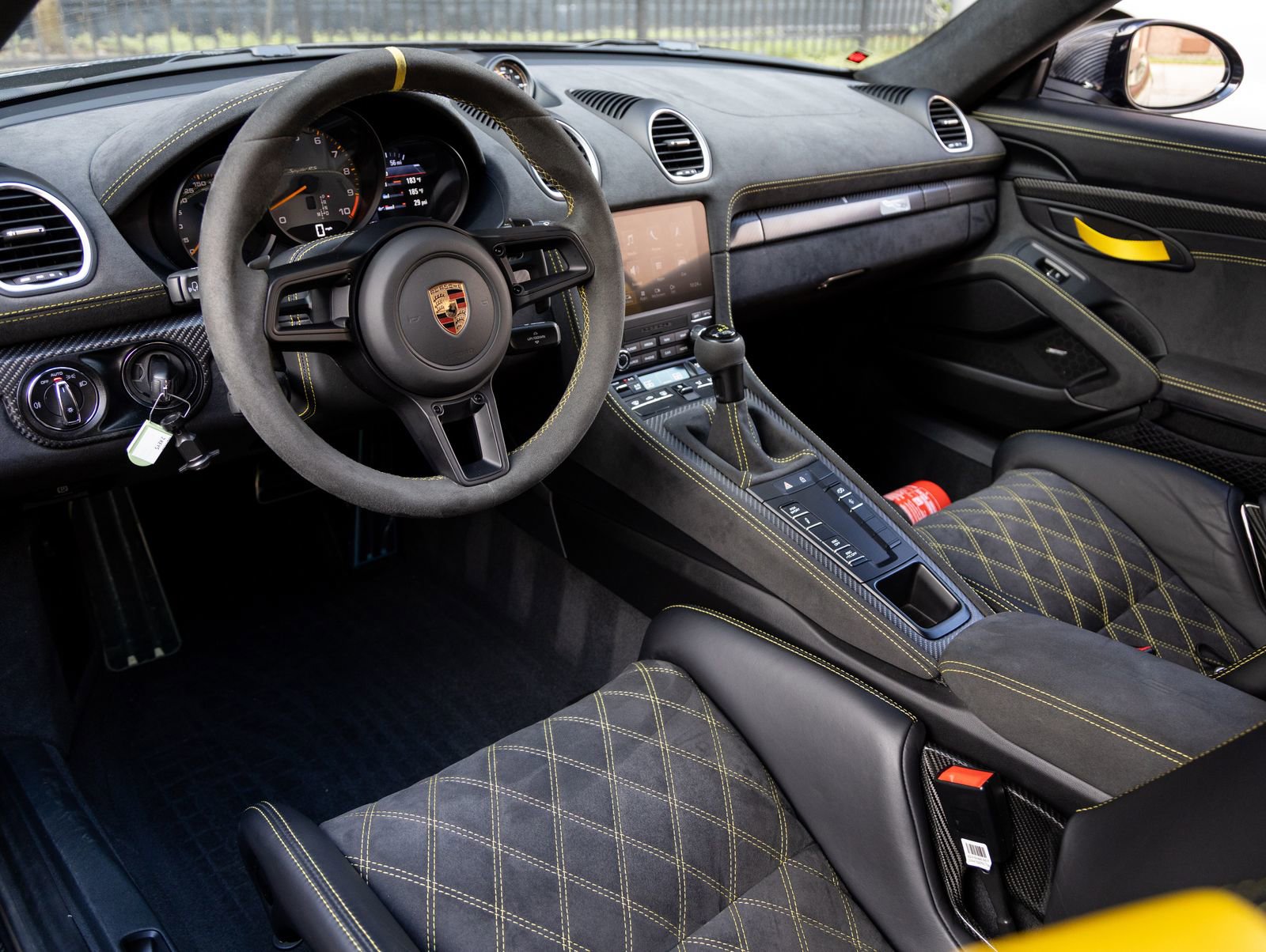 Certified 2025 Porsche 718 Boxster Spyder RS image 4