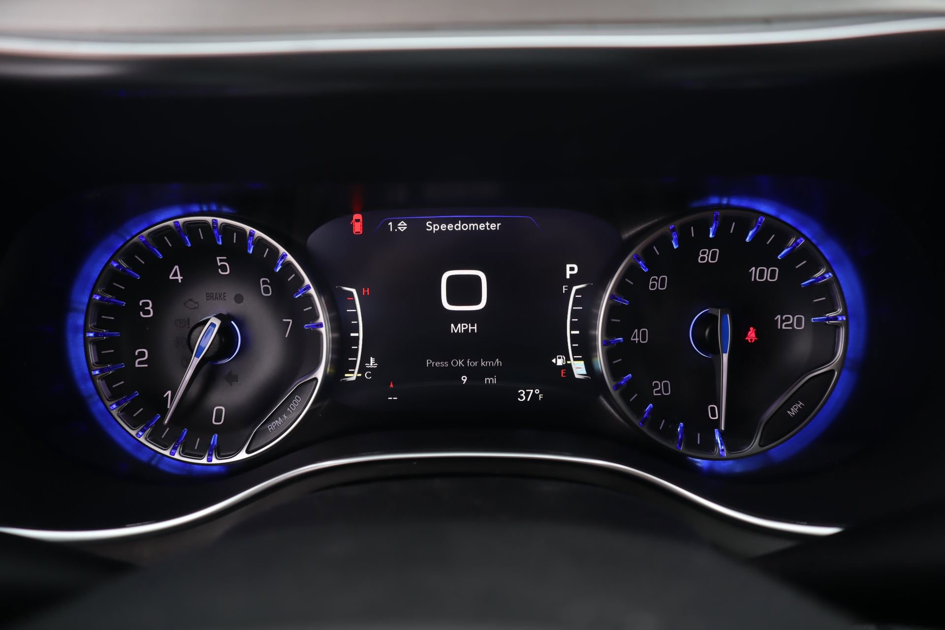 New 2026 Chrysler Pacifica Pinnacle image 4