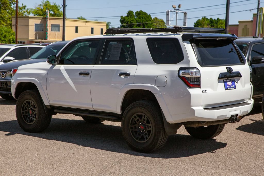 Used 2021 Toyota 4Runner Venture w/ Moonroof Package AWD/4WD image 6