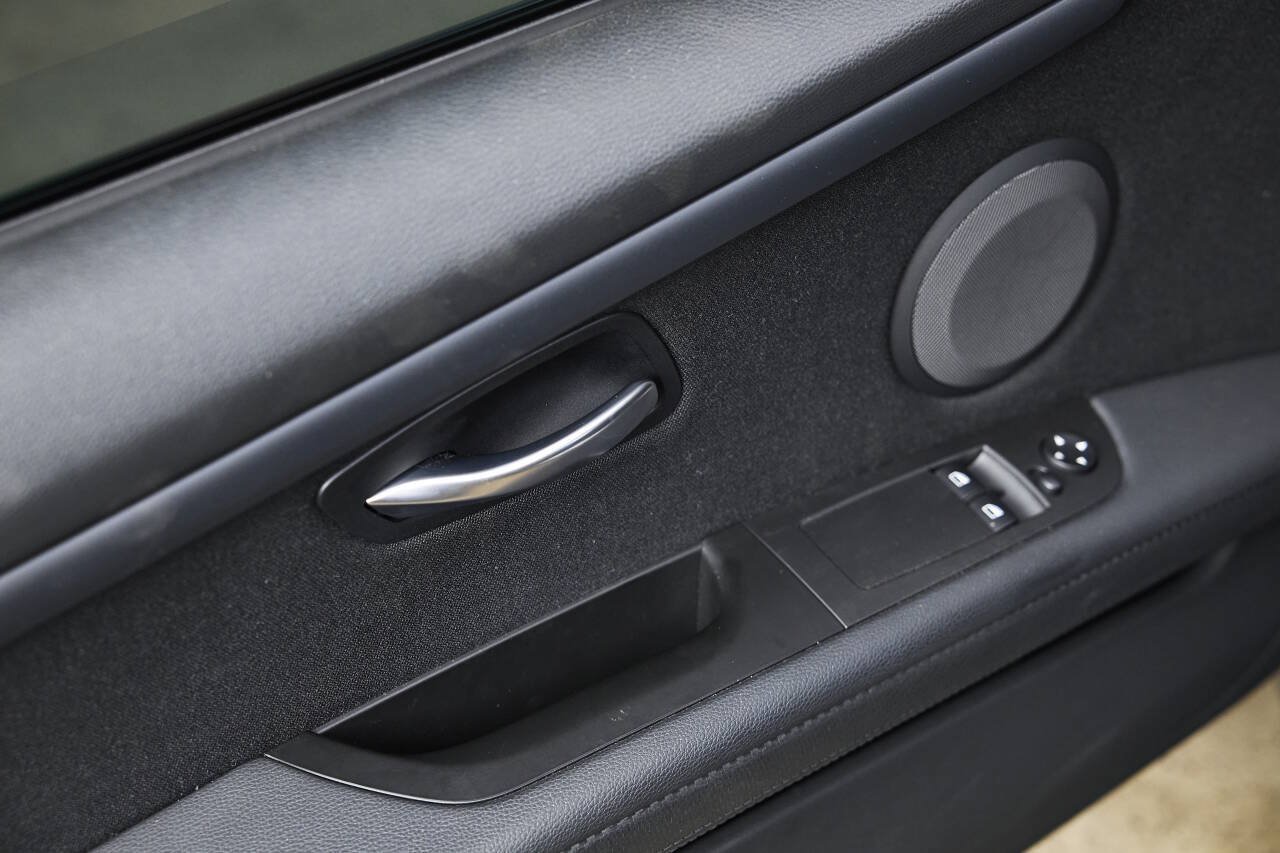 Used 2011 BMW M3 Coupe RWD image 99