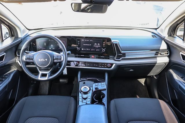Used 2023 Kia Sportage LX AWD/4WD image 14