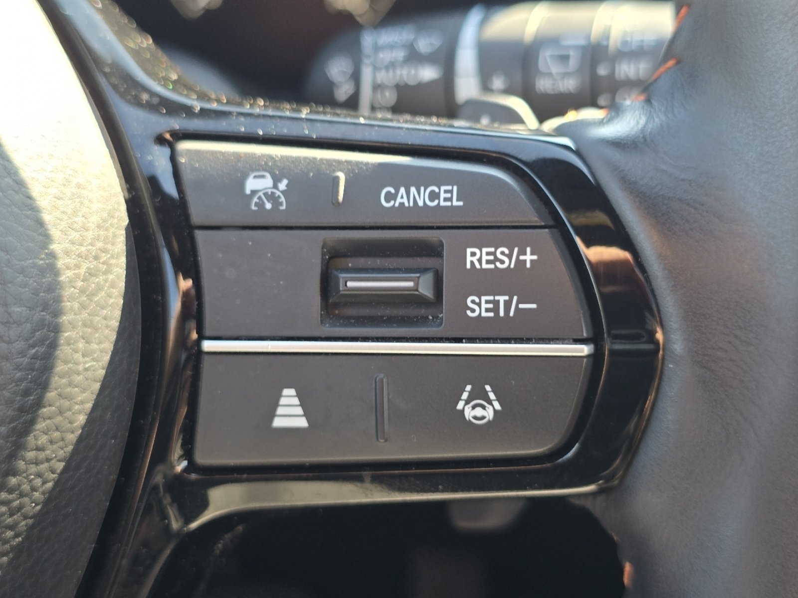 Used 2025 Honda CR-V Sport Touring image 39