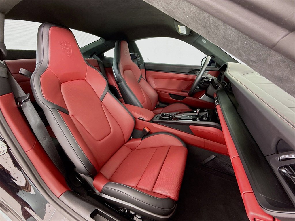 Used 2026 Porsche 911 Carrera GTS image 30