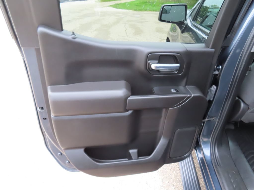 Certified 2022 Chevrolet Silverado 1500 Custom AWD/4WD image 25