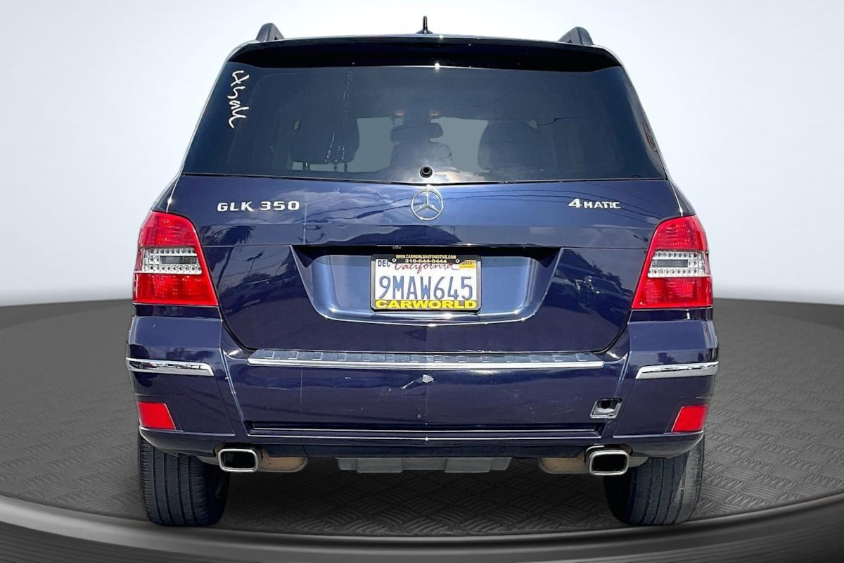 Used 2010 Mercedes-Benz GLK 350 4MATIC image 4