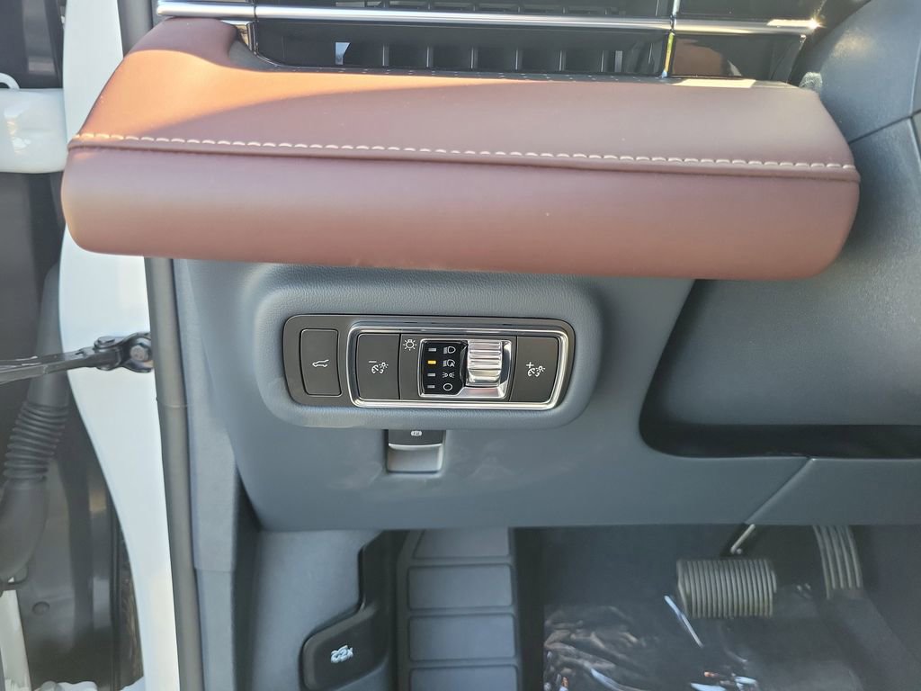 New 2026 Lincoln Nautilus Black Label image 30