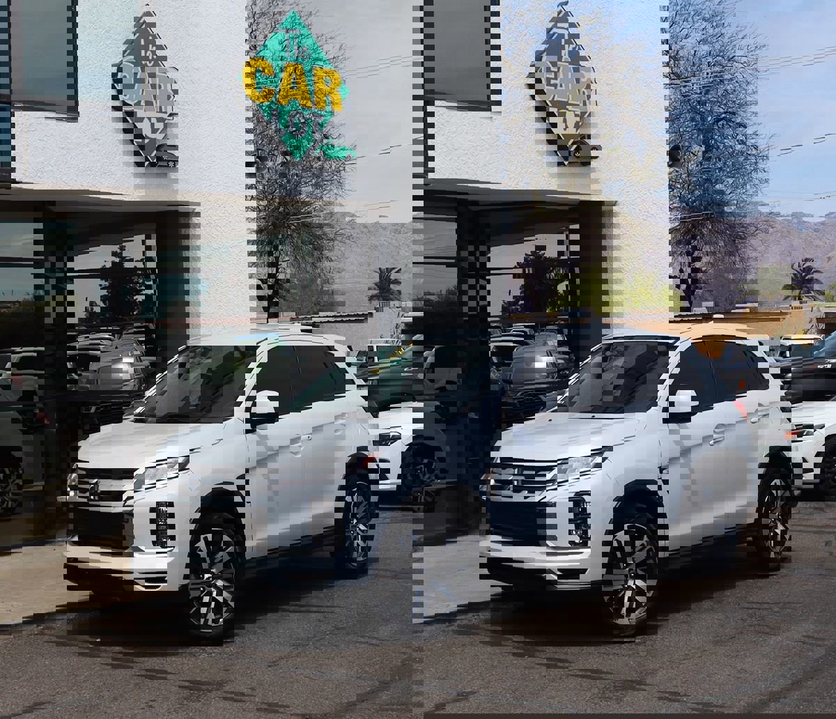 Used 2024 Mitsubishi Outlander Sport AWD image 2