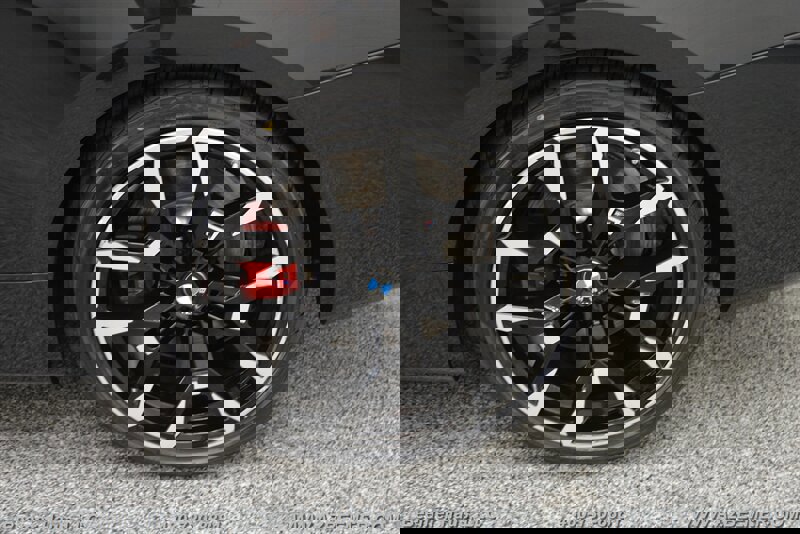 Used 2025 BMW 430i Coupe w/ M Sport Package RWD image 41