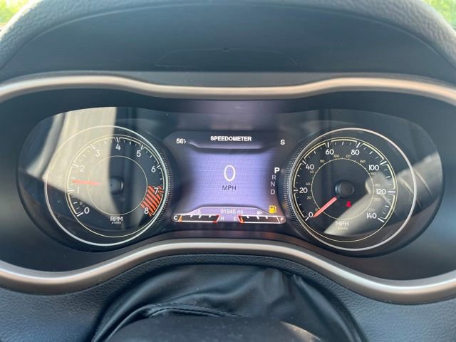 Used 2014 Jeep Cherokee Limited AWD/4WD image 12