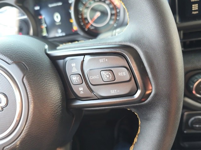 Used 2024 Jeep Gladiator Sport image 21