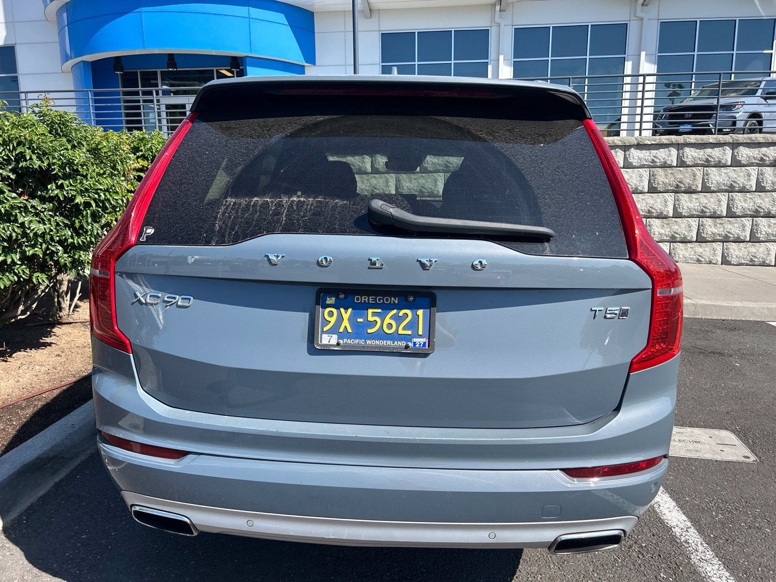 Used 2021 Volvo XC90 T5 Momentum w/ Advanced Package AWD/4WD image 5