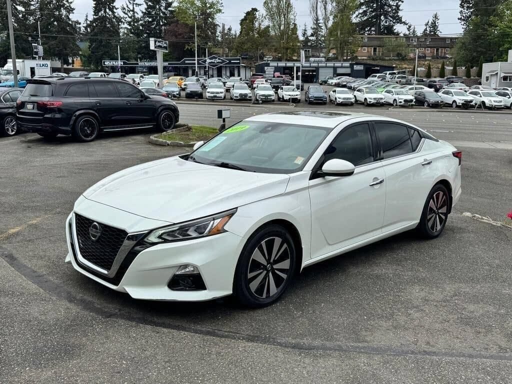 Used 2019 Nissan Altima 2.5 SV FWD image 4