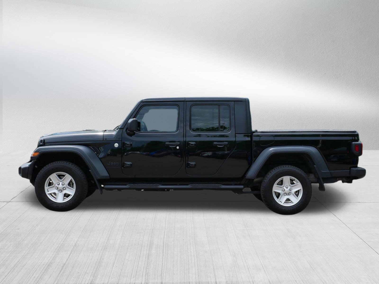 Used 2020 Jeep Gladiator Sport w/ Quick Order Package 24S AWD/4WD image 4
