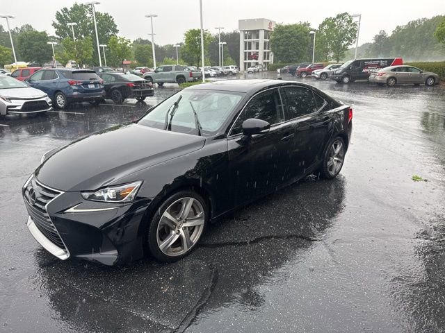 Used 2017 Lexus IS 200t w/ Premium Package RWD image 7