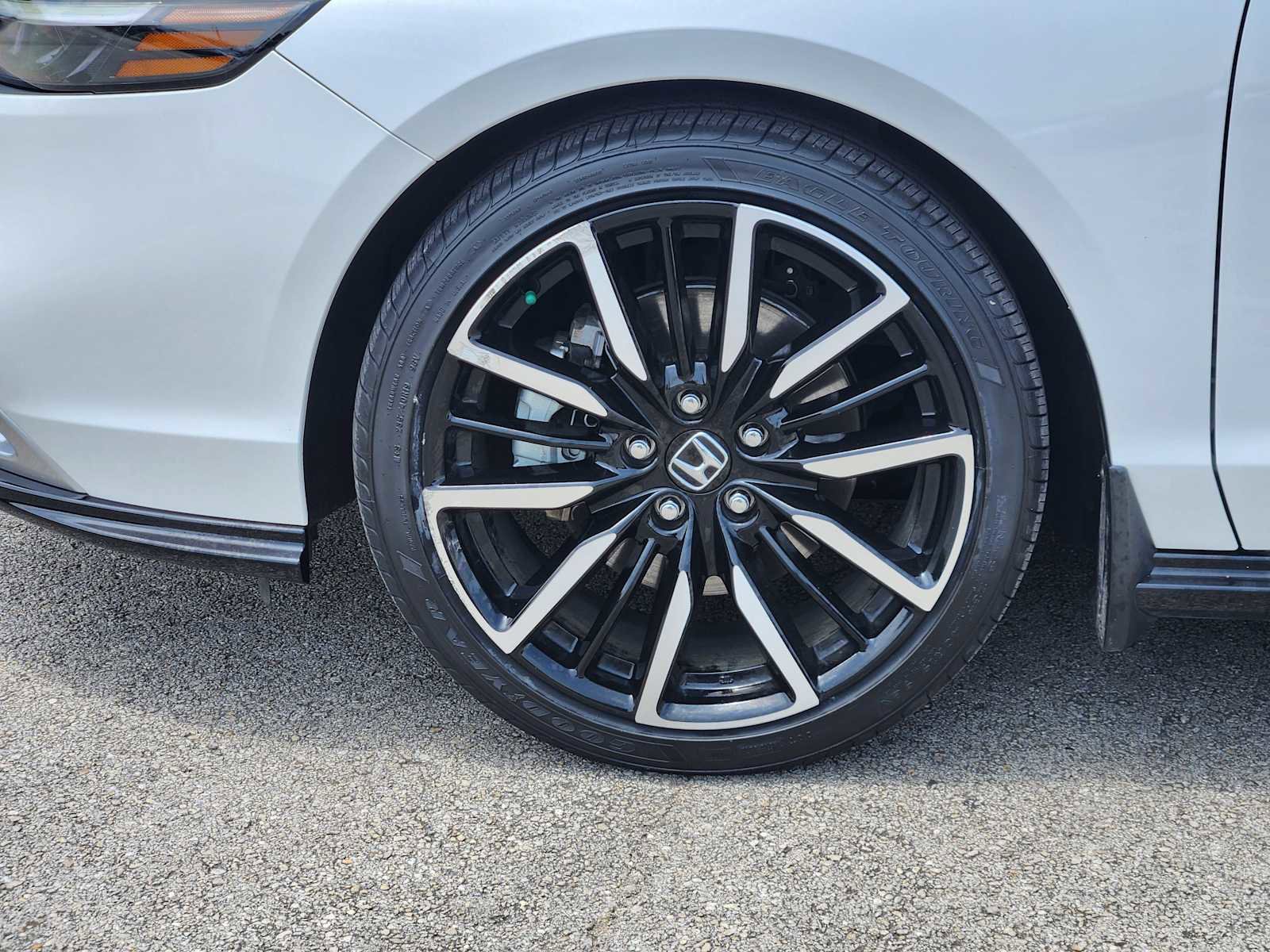 Certified 2023 Honda Accord Touring image 9