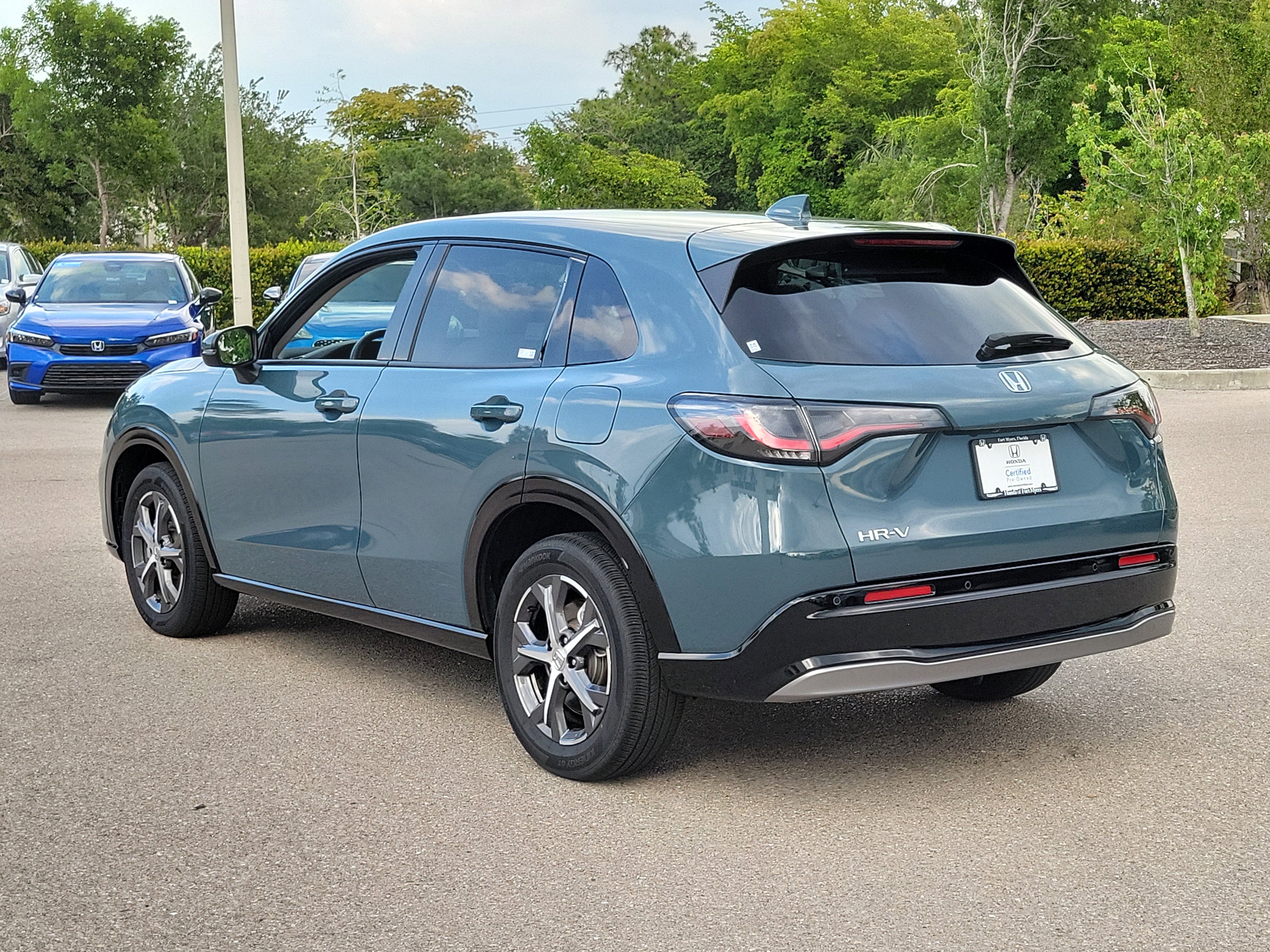 Certified 2024 Honda HR-V EX-L image 4