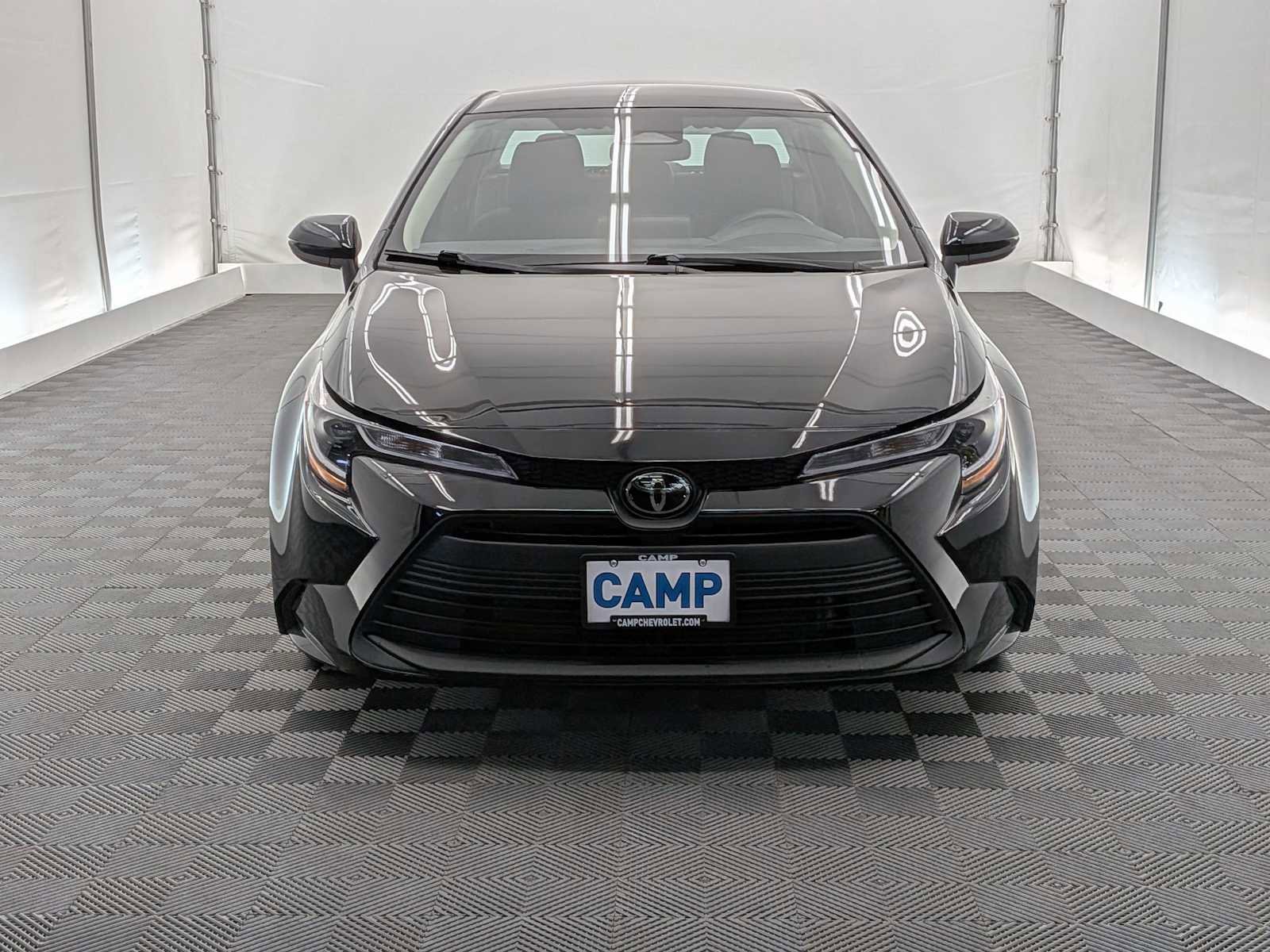 Used 2024 Toyota Corolla LE FWD image 9