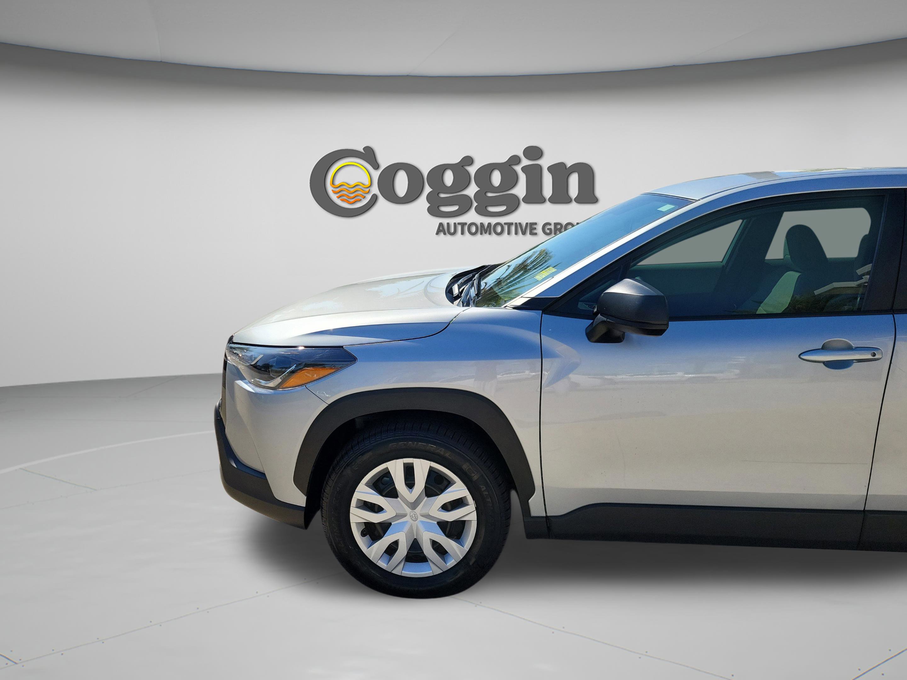 Certified 2024 Toyota Corolla Cross L FWD image 29