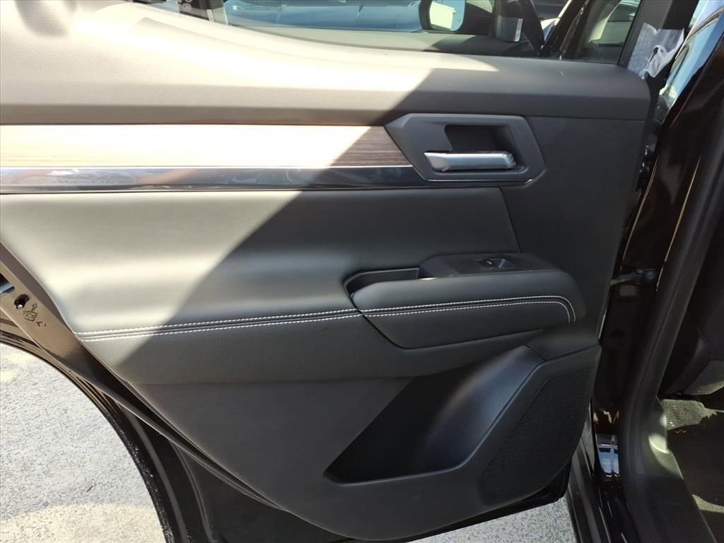 New 2026 GMC Terrain Denali image 16