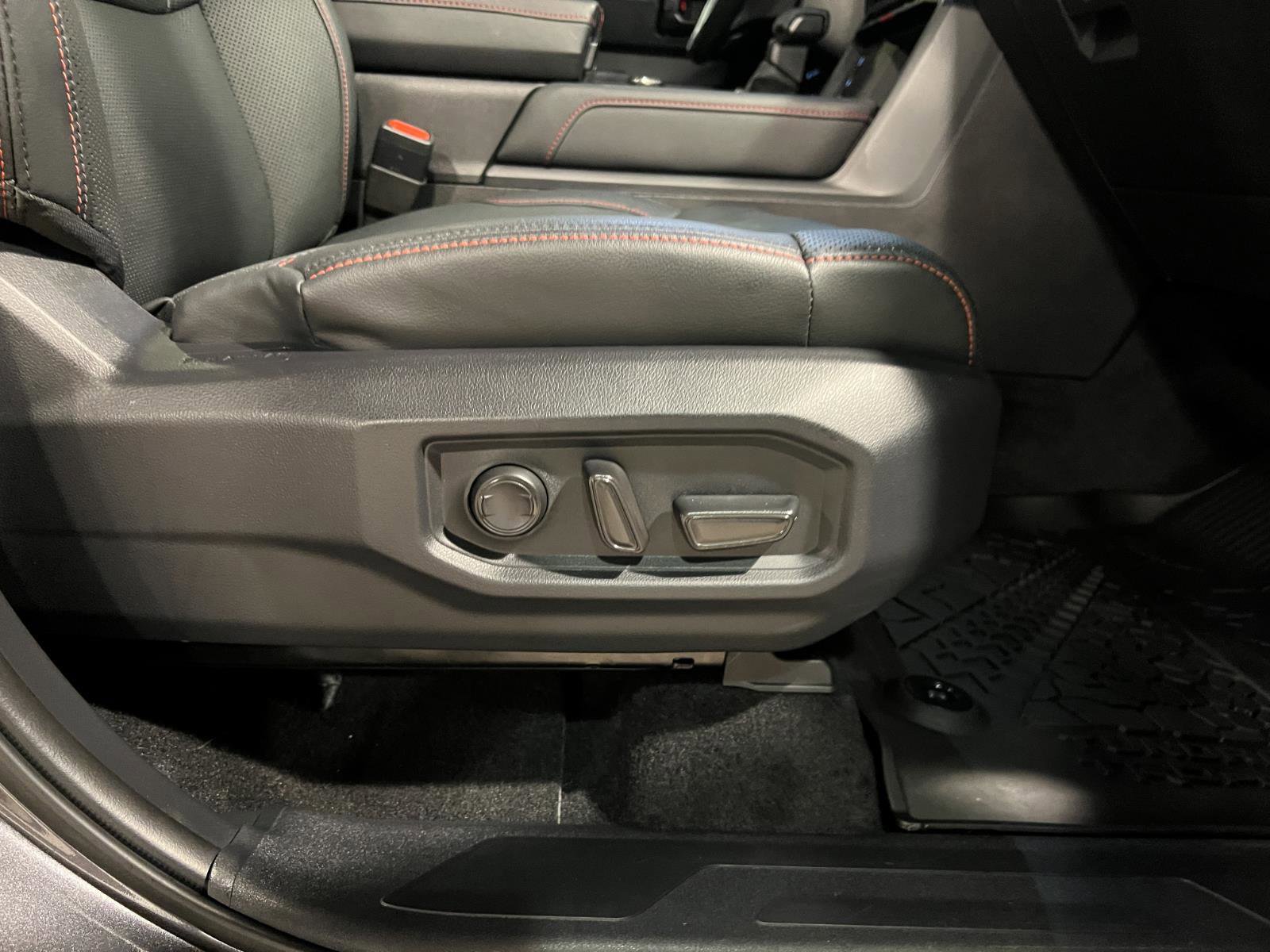 Used 2025 Toyota Tundra TRD Pro w/ TRD Performance Package (TMS) image 40