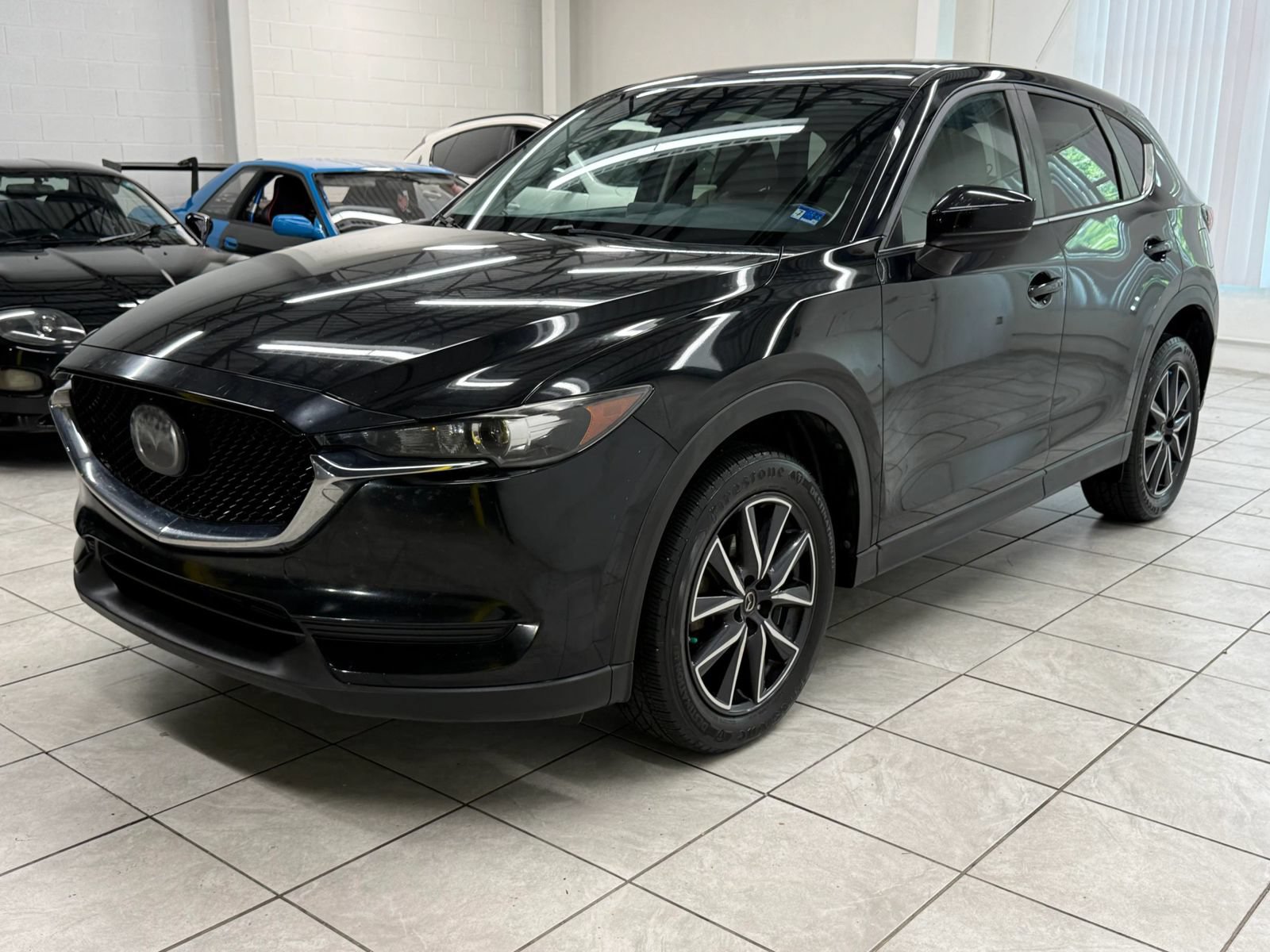 Used 2018 MAZDA CX-5 Touring FWD image 3