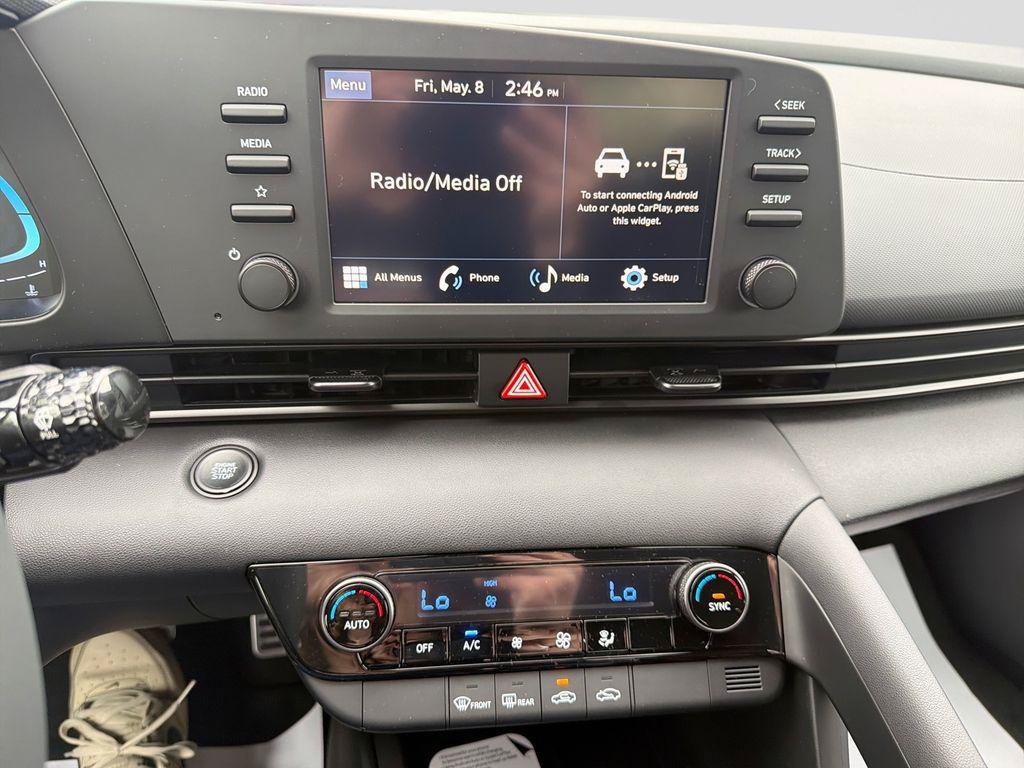 New 2026 Hyundai Elantra Sport FWD image 22