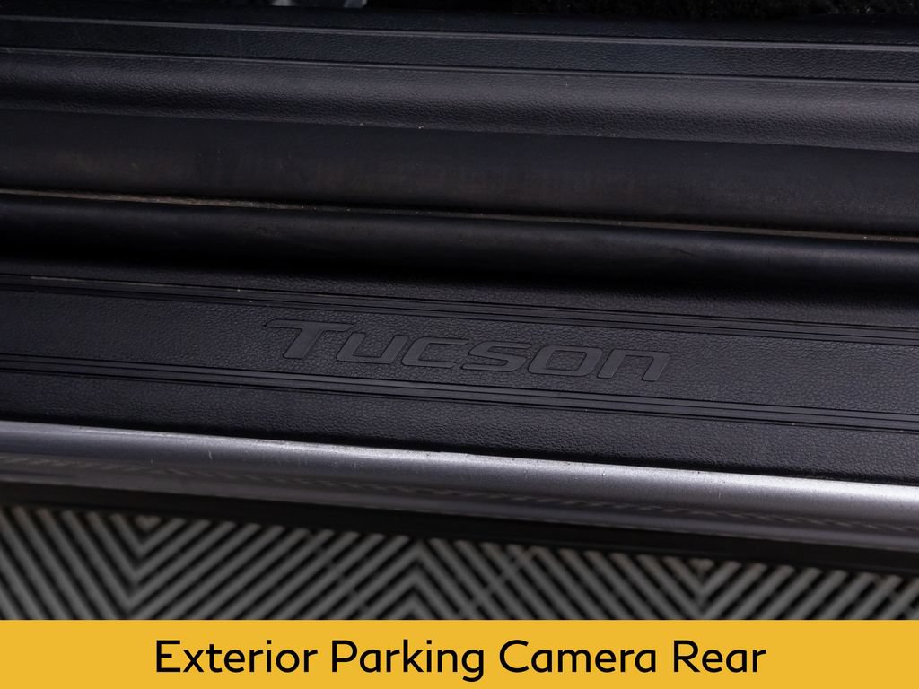 Used 2024 Hyundai Tucson Limited AWD/4WD image 16
