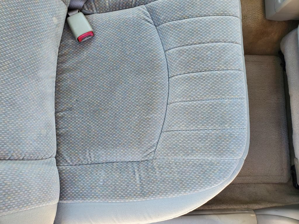 Used 2004 Buick Century Custom FWD image 31